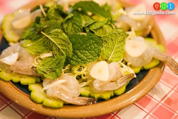 บ้านมอญกลางน้ำ