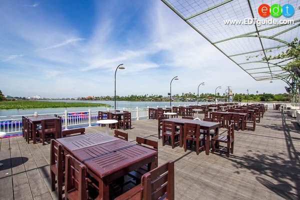 สองฝั่งคลองเรสเตอรองท์