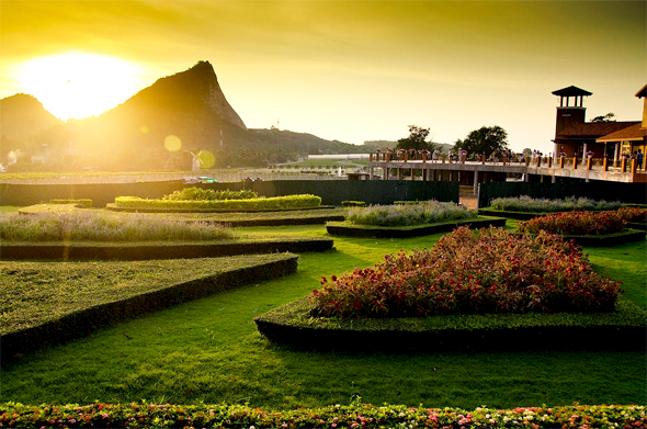 ไร่องุ่นซิลเวอร์เลค