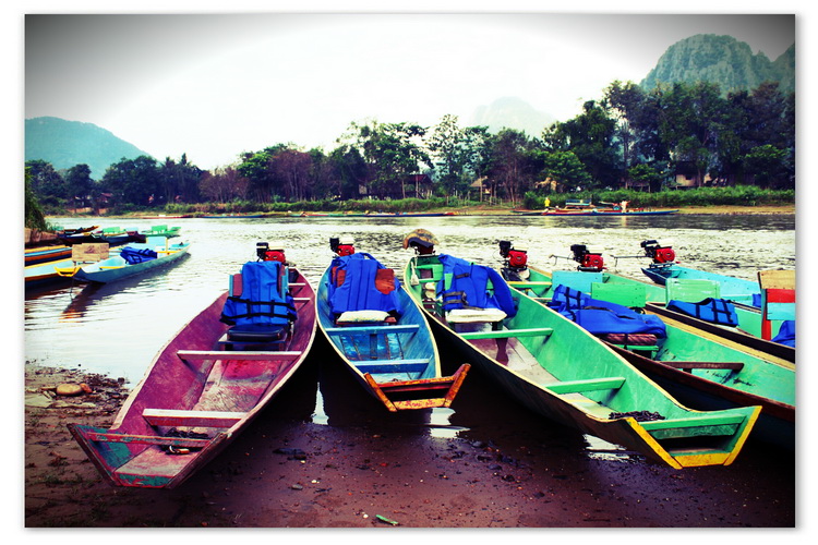 ล่องเรือชมแม่น้ำซอง