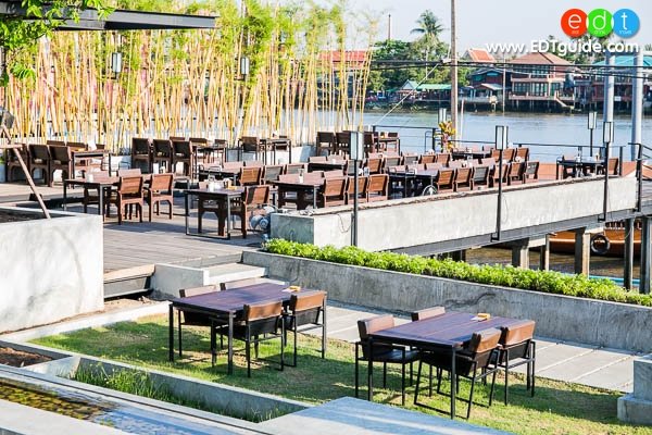 River Wine Restaurant