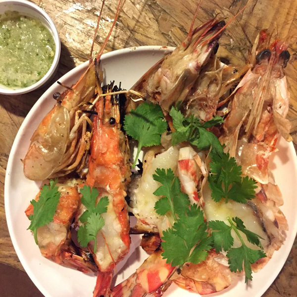 Surf Surf ทาวน์อินทาวน์