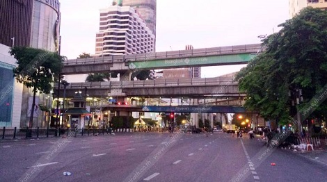 ปิดจราจรเคลียร์พื้นที่ราชประสงค์ถึงเที่ยง ขสมก.ปรับเดินรถ BTS-MRT วิ่งปกติ