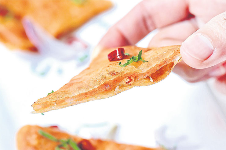 Easy Bites กระเบื้องลาบแฮมชีส