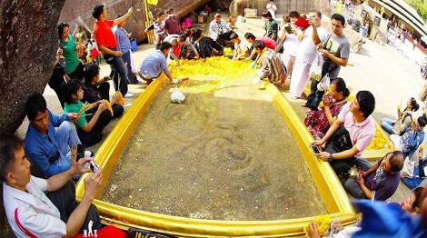 เคยไปกันยัง? 5 รอยพระพุทธบาททั่วไทย