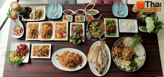 ตำแซ่บตำซ่า ร้านอาหารอีสานรสแซ่บ ที่อุดมสุข 50