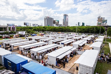 ตลาดนัดคอนเทนเนอร์สุดฮิป Art Box มักกะสัน