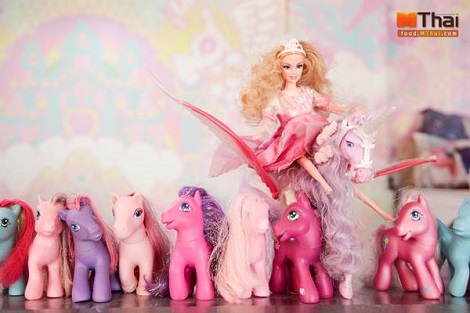 ทุกอย่างน่ารักเมื่อเป็นสีพาสเทลกับร้าน Unicorn Cafe สาทร 8