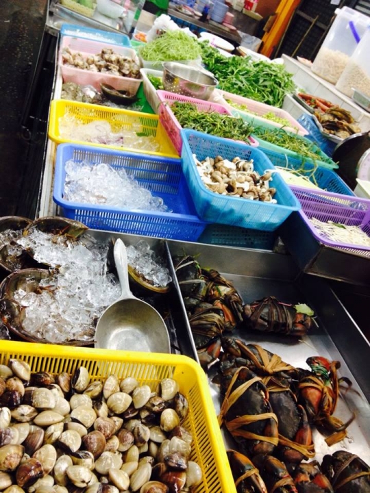 เจ๊ไข่ ซีฟู้ด ประชาชื่น