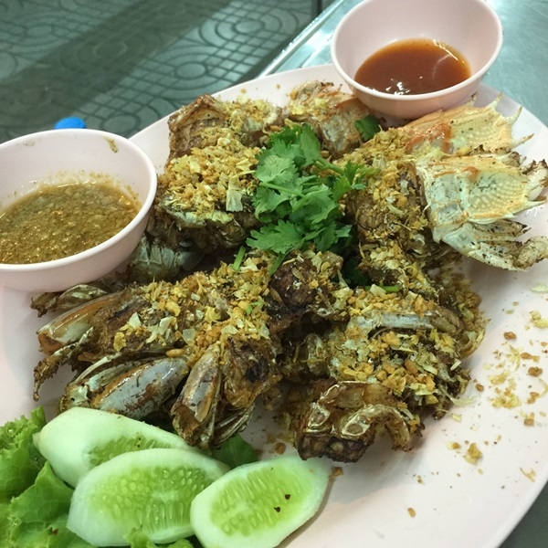 เจ๊เลี้ยบ ซีฟู้ด สนามเป้า