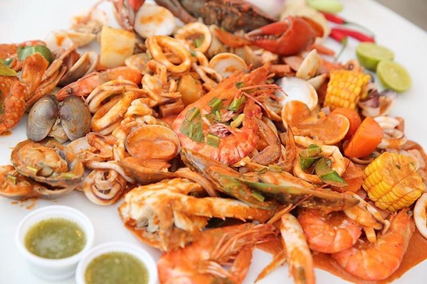 ร้าน CATCH freshness seafood cnx