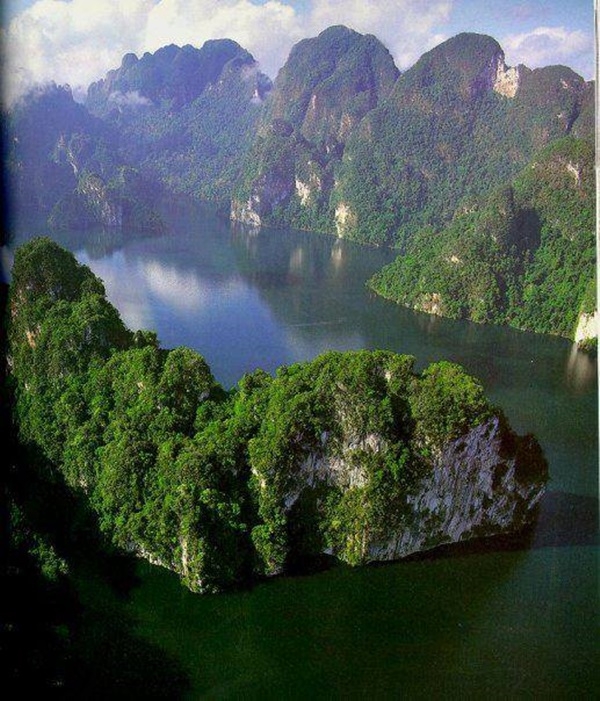 เขาสก เขื่อนรัชชประภา