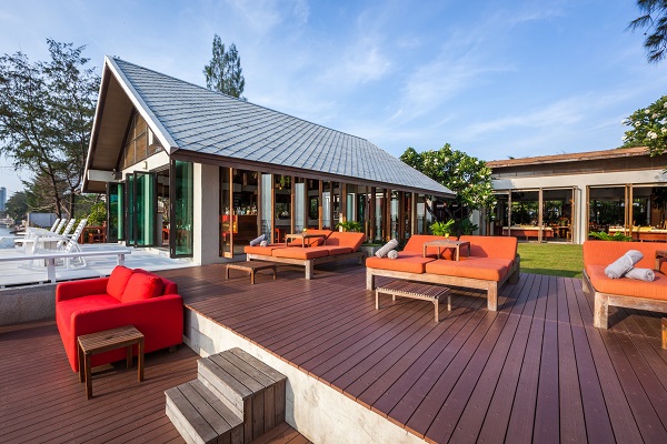 Let's Sea Hua Hin's Beach Restaurant