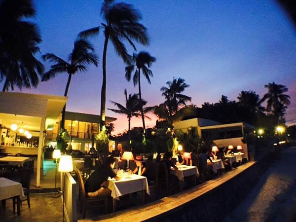 Living Room Bistro & Wine Bar