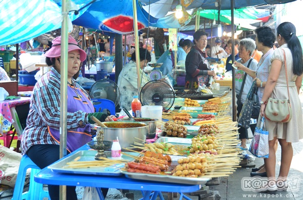 เลาะเลียบริมเจ้าพระยา ชิมของอร่อยท่าพระจันทร์-ท่าช้าง
