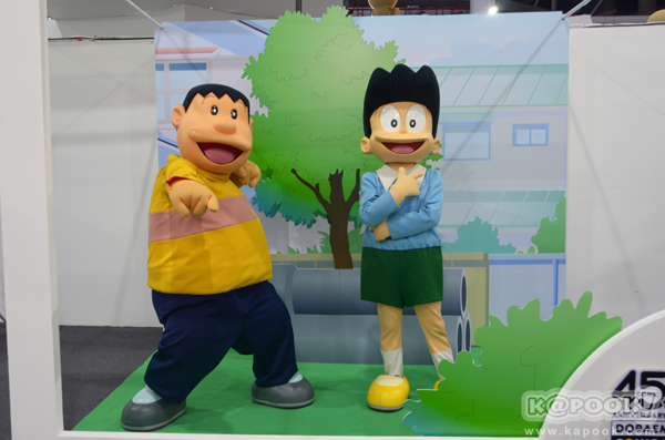 โดราเอมอน คอมมิคเวิลด์