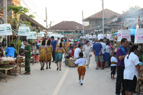 ตลาดริมยม ๒๔๓๗