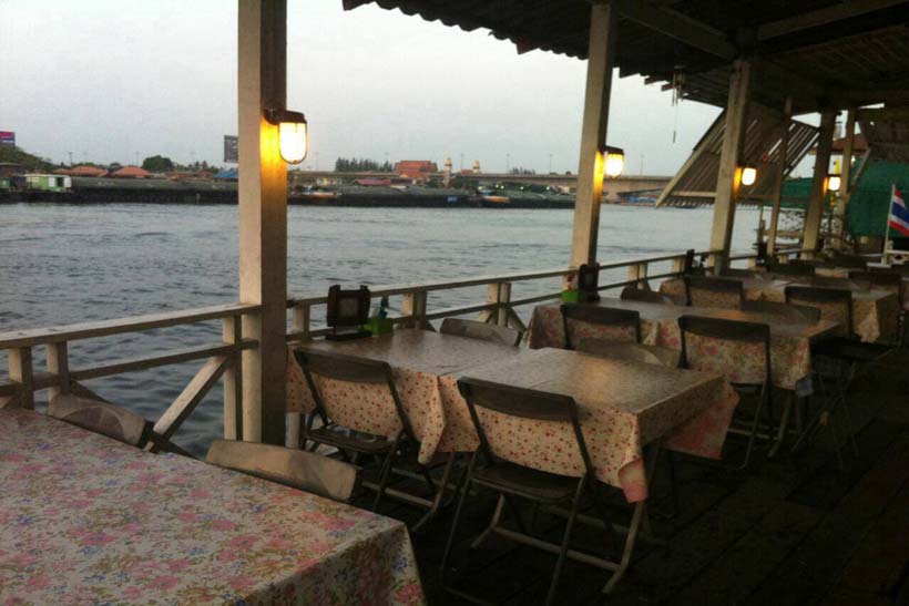 บ้านมอญกลางน้ำ นนทบุรี - ร้านอาหารนนทบุรี