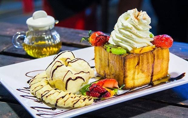 โจรนี่โทส ตลาดนัดรถไฟศรีนครินทร์