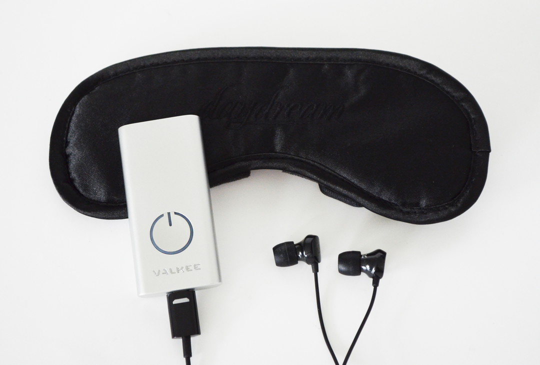 Valkee Human Charger