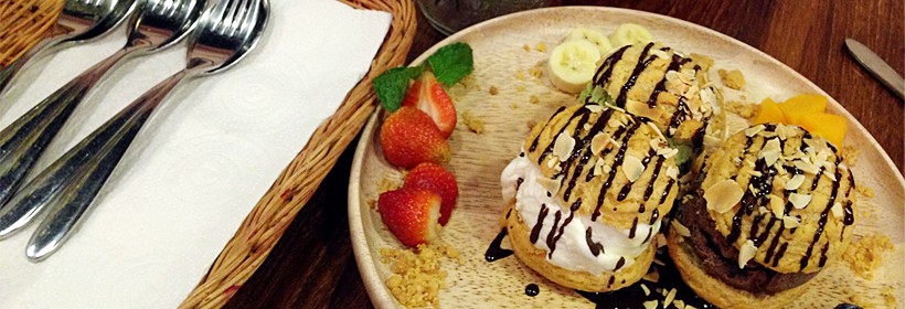 สำรวจ 9 ร้านของกินอร่อยๆ ย่านสยามสแควร์