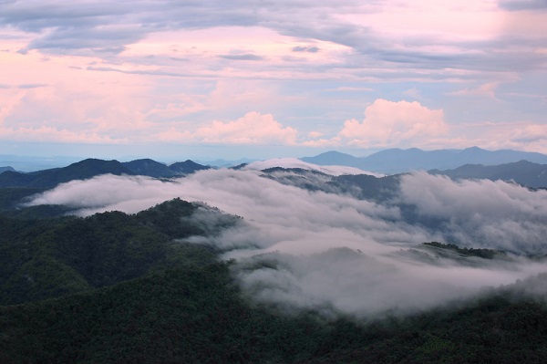 จุดชมวิวตะเพินคี่ อุทยานแห่งชาติพุเตย จังหวัดสุพรรณบุรี