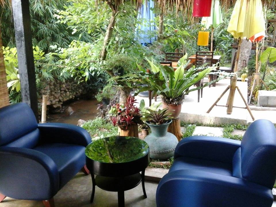 ริมธาร นั่งเล่น เชียงใหม่