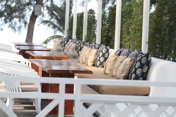 ร้านเดอะ กลาส เฮ้าส์ (The glass house)