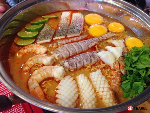 “อย่าลืมฉัน“  ร้านอาหารทะเลหลักร้อย ที่คุ้มเกินคุ้ม