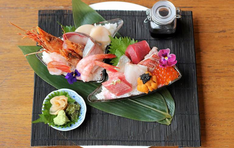 ดิ เอ็มควอเทียร์