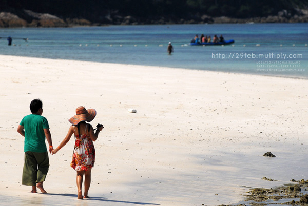 พักกาย พักใจ ที่ “เกาะตาชัย” สิมิลัน