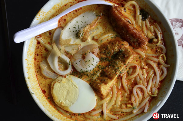 "ลักซา" ประเทศสิงคโปร์