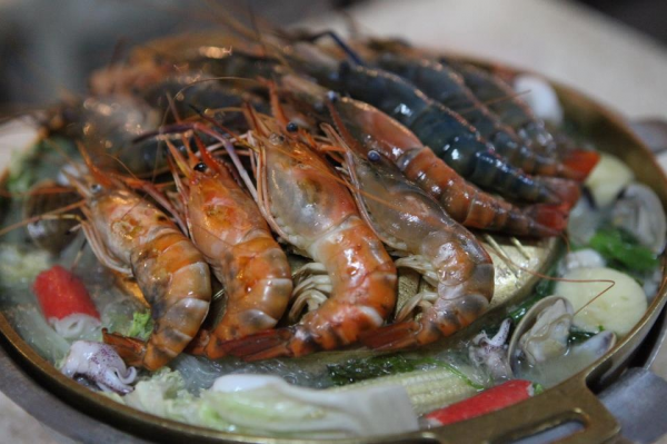 Bar B Q Resort ถนนรามอินทรา