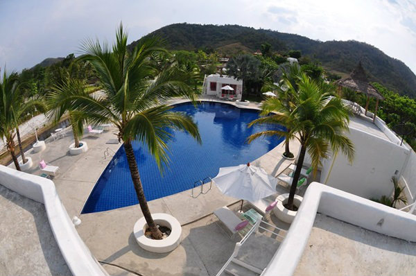 บ้านอ้อมกอดขุนเขา สวนผึ้ง ราชบุรี