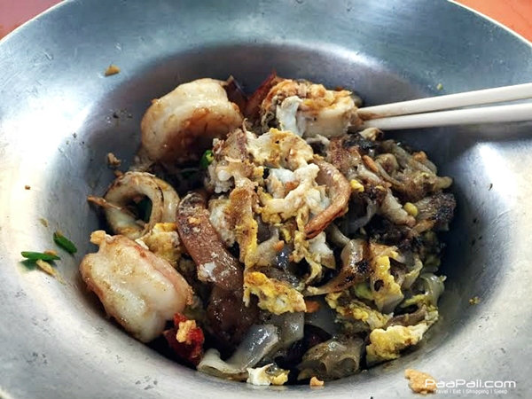 “ก๋วยเตี๋ยวงี่เง่า” เจ๊เบญ..วงเวียนโอเดียน