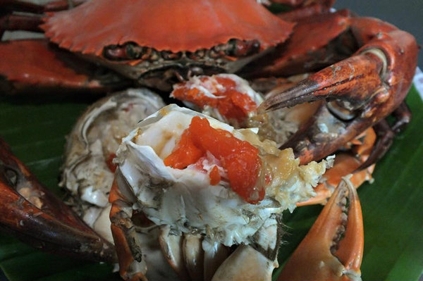 อาหารทะเลนายด่าง