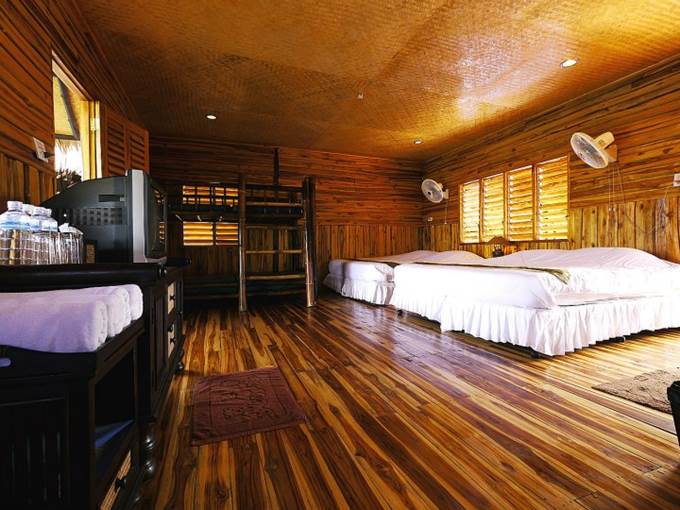 เลค เฮฟเว่น รีสอร์ท แอนด์ ปาร์ค