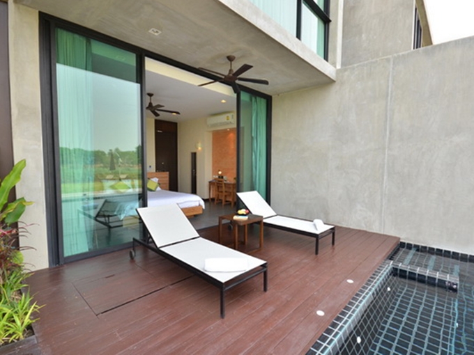 เซนศาลา ริเวอร์ พาร์ค รีสอร์ท