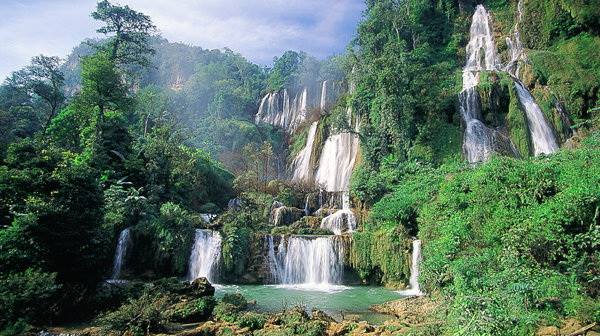 น้ำตกทีลอซู เผยโฉมความยิ่งใหญ่อลังการ 1 พ.ย. 58